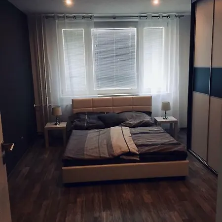 7 Kalinovska Apartament *